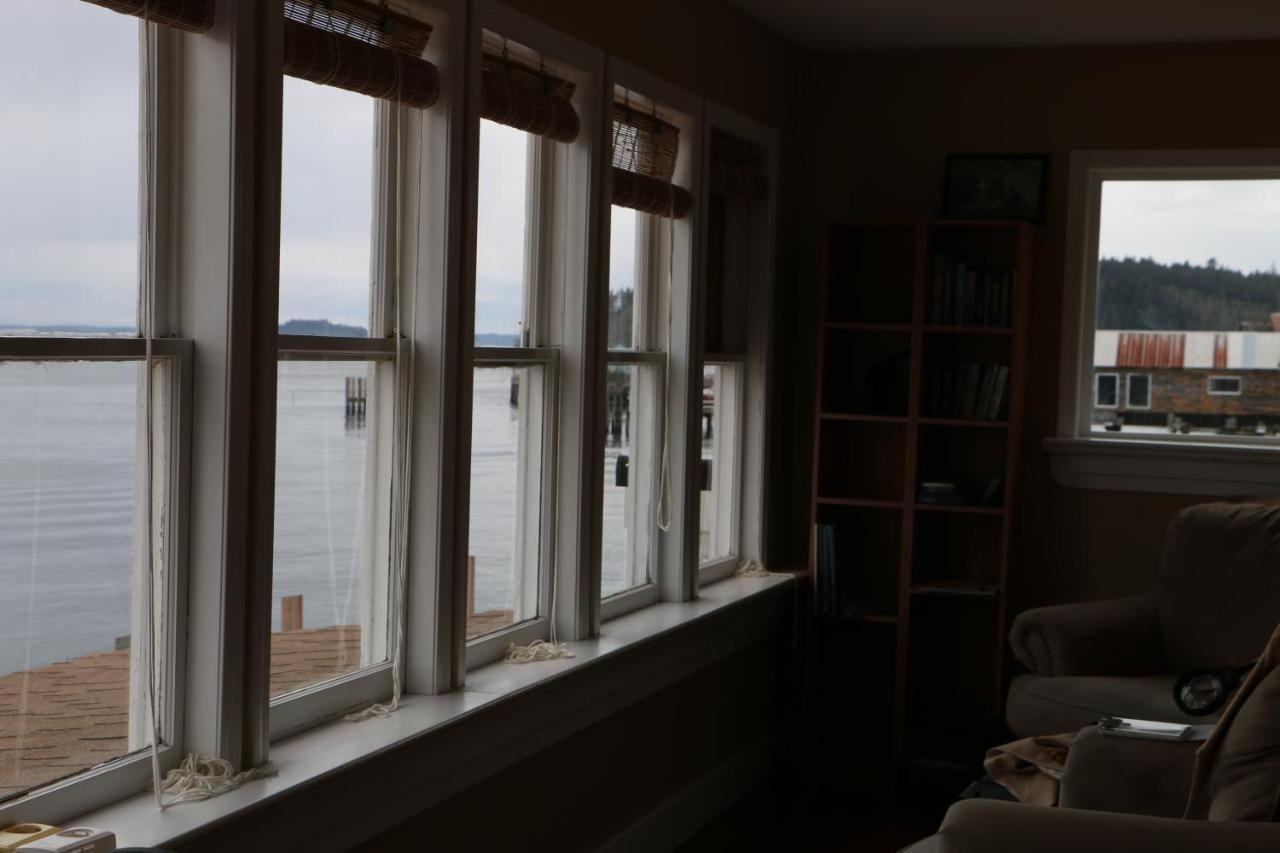 Nimpkish Hotel Alert Bay Dış mekan fotoğraf